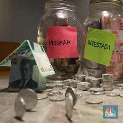Tips Menabung Uang THR dan Gaji ke-13 Bagi PNS