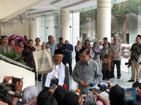 Setelah Resmi Jadi Wapres, Kiai Ma'ruf Bakal Tetap Bersarung?