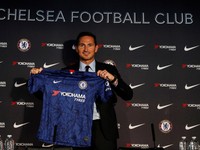 Selamat Bekerja, Lampard! Sekarang Tirulah Spurs...