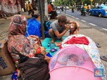Sedih & Miris, Kehidupan Pencari Suaka di Trotoar Jakarta
