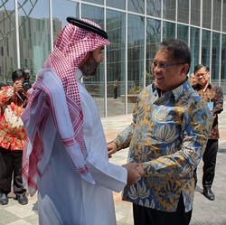 Traveloka-Tokopedia Garap Aplikasi Umrah, ini Kata Rudiantara