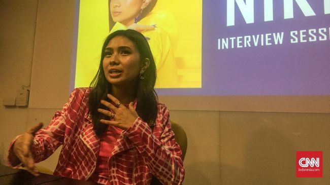 Niki Zefanya Anggap Musisi Tak Perlu Jadi 'Ahli'
