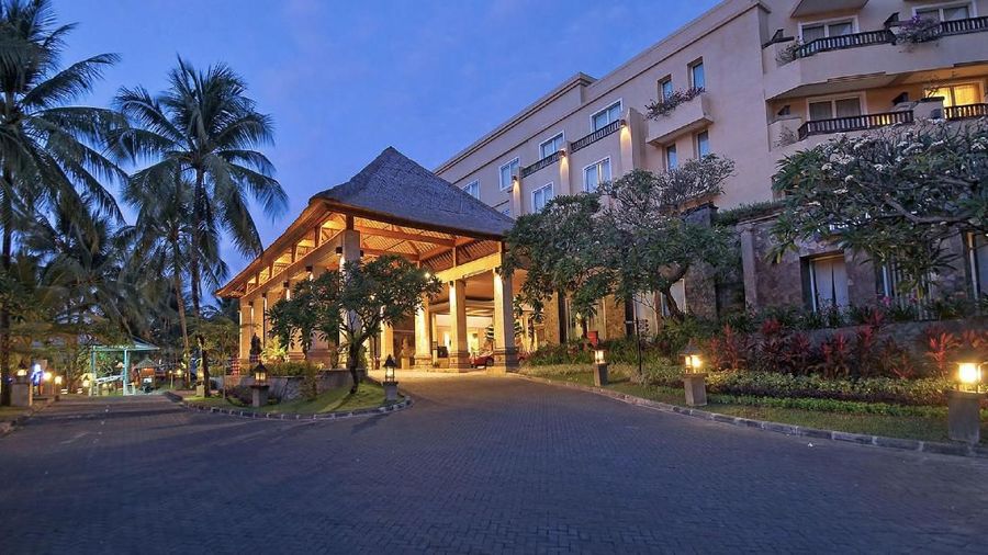 HOTEL KUTA PARADISO Terdiri Atas 3 SHGB Dijual Dalam 1 Paket