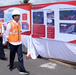 Kartu Pra Kerja untuk Pengangguran, Apa Benar Digaji Jokowi?
