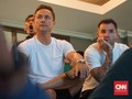 Simon Sulap Jari Jadi Peluit di Latihan Timnas Indonesia