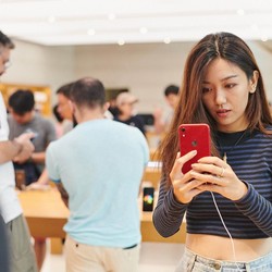 Apple Pangkas Komisi App Store Jadi 15%, Tapi...