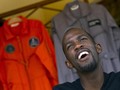 Calon Astronaut Pertama Afrika Tewas dalam Kecelakaan Motor