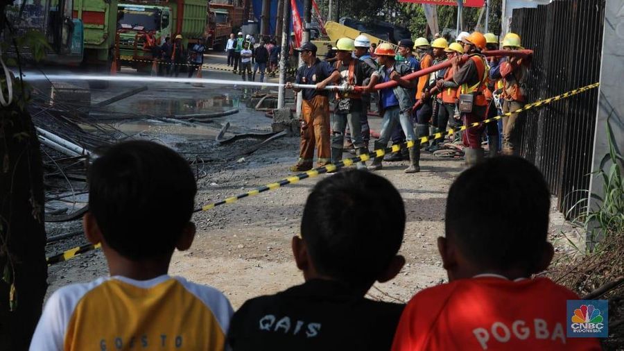 Siapa yang paling bertanggung jawab dari insiden ambruknya kontruksi tol BORR.