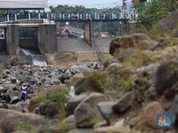 Kerontang! Pemandangan di Bendung Katulampa Saat ini