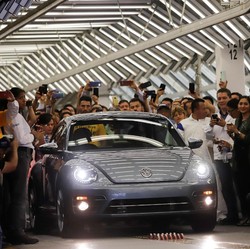Mobil Ini Menuju Kematian, Mau Tutup Pabrik di Jerman dan di RI Laku 2