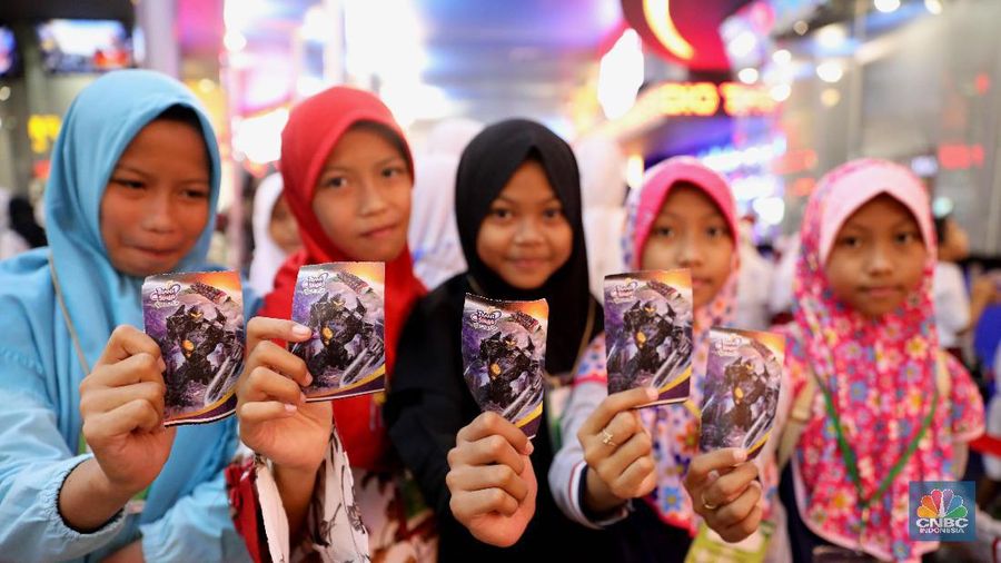 Mereka berasal dari di kawasan Cibubur dan sekitarnya yang diundang langsung oleh Founder & Chairman CT Corp, Chairul Tanjung (CT).