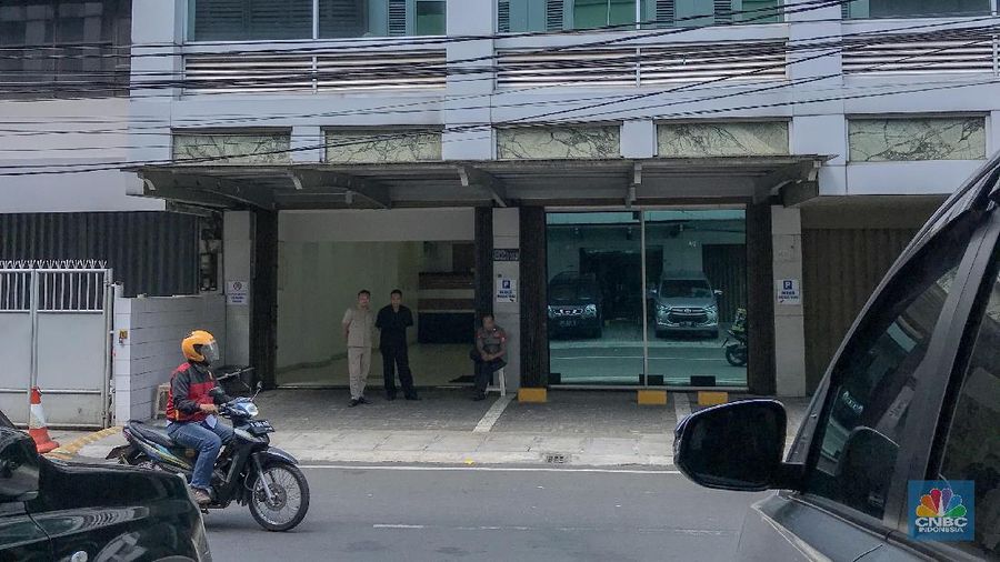 Tambang raksasa batu bara Tanito Harum disetop izinnya dan PHK 300 pegawai, begini penampakan kantornya. 