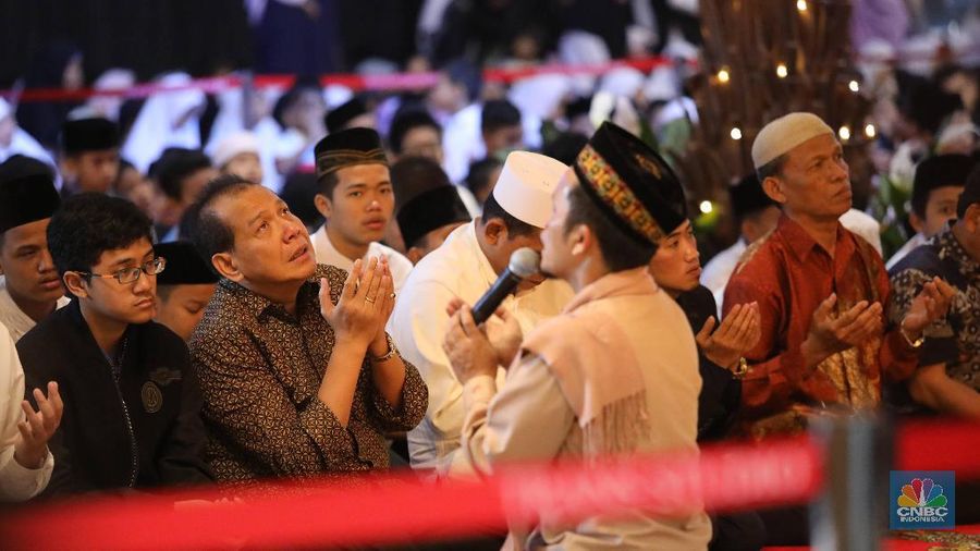 Sebelum resmi dibuka, seribu anak yatim ini memang berkesempatan mencoba berbagai wahana di dalamnya.