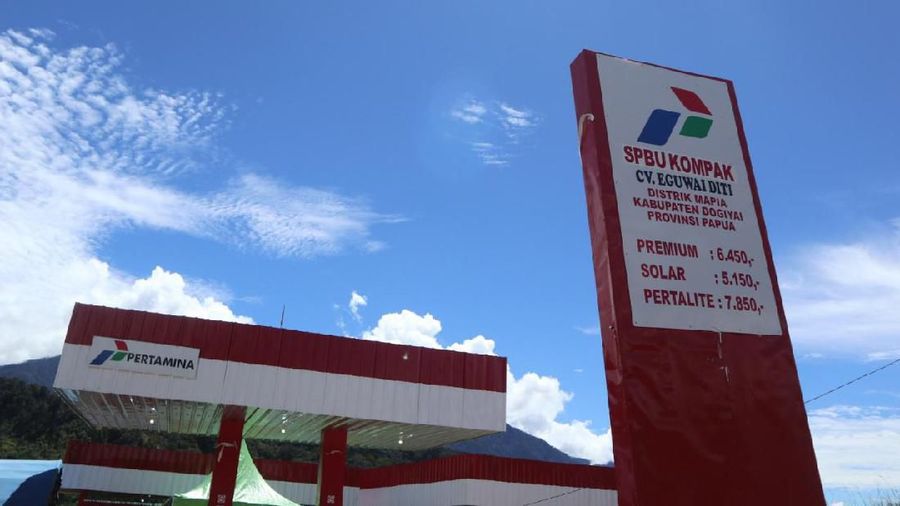 PT Pertamina (Persero) membukukan laba sebesar US$ 660 juta.