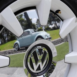 Kejar Amazon & Google, VW Masuk Bisnis Mobil Tanpa Sopir