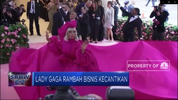 Lady Gaga Rambah Bisnis Kecantikan