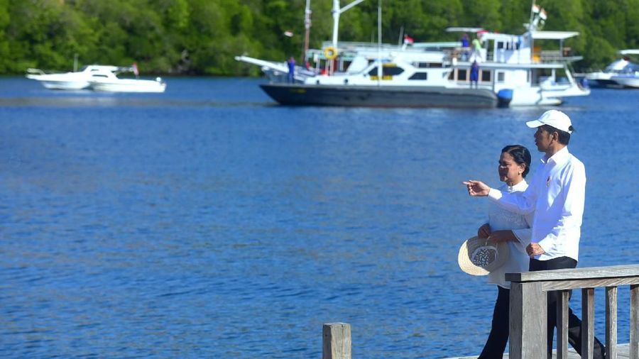 . Labuan Bajo juga masuk ke dalam 10 destinasi Bali baru yang selama ini menjadi fokus pemerintahan Jokowi.