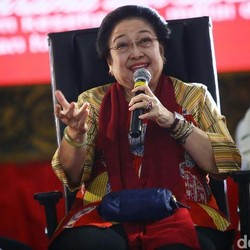 'Apakah Ibu Mega Restui Jokowi Pilih Menteri Muda?'