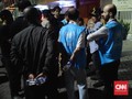 Tak Bisa Masuk Penampungan, Pengungsi Adang Mobil UNHCR