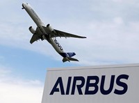 Insiden Horor Pesawat Airbus Qantas, Ada Bunyi Ledakan Mesin di Udara