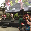 Mantap Sob! Erick Thohir dan Sandi Berpelukan