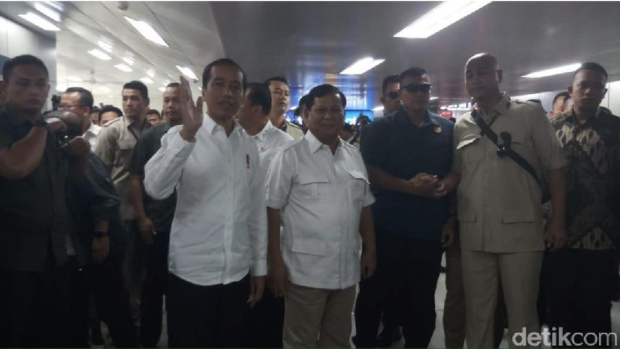 Presiden Joko Widodo (Jokowi) dan Ketua Umum Partai Gerindra Prabowo Subianto akhirnya hari ini