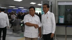Seperti Ini Detik-Detik Pertemuan Jokowi dan Prabowo
