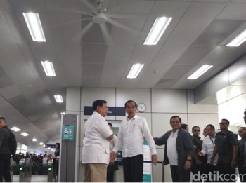 Satu Hati, Jokowi-Prabowo: Tak Ada Lagi Cebong-Kampret!