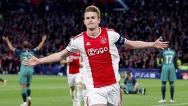 FOTO: Rumor Transfer Pemain 14 Juli