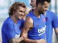 FOTO: Transfer Bermasalah, Griezmann Semringah di Barcelona