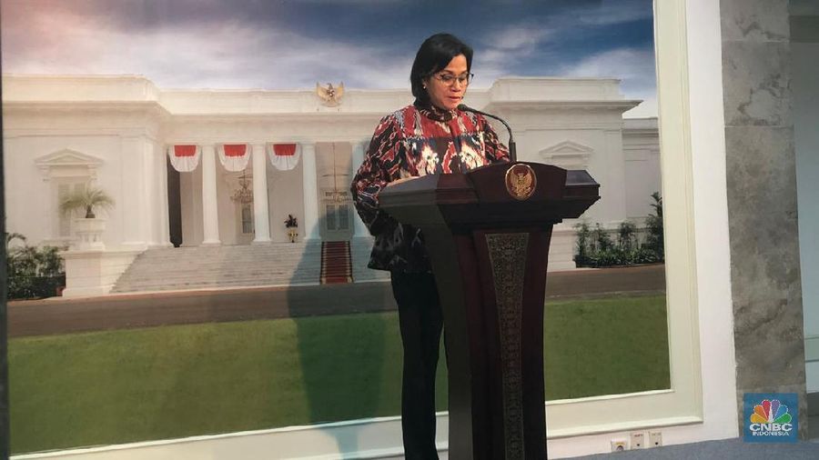 Penurunan tarif PPh pun diharapkan menjadi solusi untuk memancing gairah investasi di Indonesia.