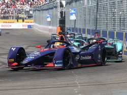 Intip Spesifikasi Mobil Formula E yang Mau Balapan di Jakarta Tahun Depan Intip Spesifikasi Mobil Formula E yang Mau Balapan di Jakarta Tahun Depan