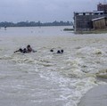 Longsor dan Banjir Terjang Desa, 63 Orang Tewas-Puluhan Hilang