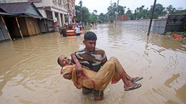 Korban Tewas Akibat Banjir di India Terus Bertambah