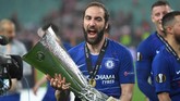 Tidak ada ruang bagi Gonzalo Higuain di skuat Juventus musim ini dan dua klub yang berpeluang mendapatkan El Pipita pekan ini adalah AS Roma dan West Ham United. (OZAN KOSE / AFP)