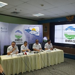 Usai Gempa M 5,8, BMKG Catat Ada 9 Gempa Susulan di Bali