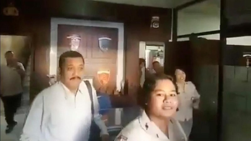 Selasa (16/07/2019) Bali diguncang gempa dengan kekuatan magnitudo 6 yang menyebabkan kerusakan pada gedung-gedung di wilayah Bali.