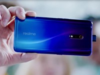 Wow! Baru Berusia 1 Tahun Ponsel Realme Masuk 4 Besar RI
