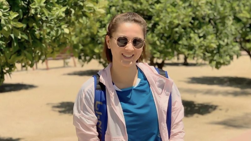 Gronya Somerville, atlit bulu tangkis cantik asal Australia keturunan Tiongkok, turut meramaikan ajang Indonesian Open 2019.