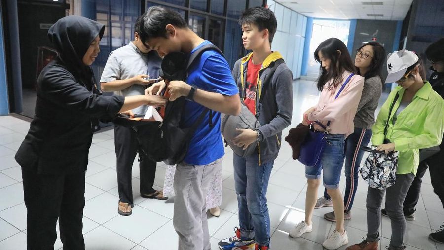 Planetarium ini dikenal sebagai wisata untuk mengenal simulasi perbintangan dan benda-benda langit.