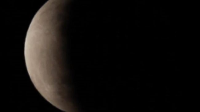 What time is the total lunar eclipse in 2021 in RI?  This is the schedule