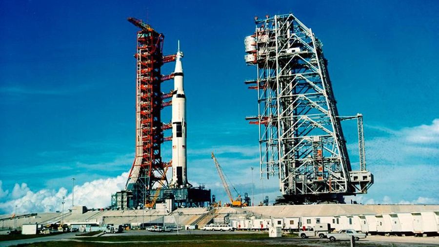 Selasa (16/07) tepat 50 tahun sejak pesawat Apollo 11 diterbangkan Saturn V dari landasan Kennedy Space Center di Florida, AS