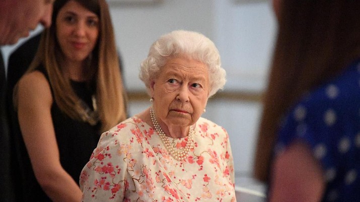 Britain's Queen Elizabeth II attends a special exhibition celebrating the 200th anniversary of the birth of Queen Victoria which marks this year's Summer Opening of Buckingham Palace in London, Britain, July 17, 2019. Victoria Jones/Pool via REUTERS