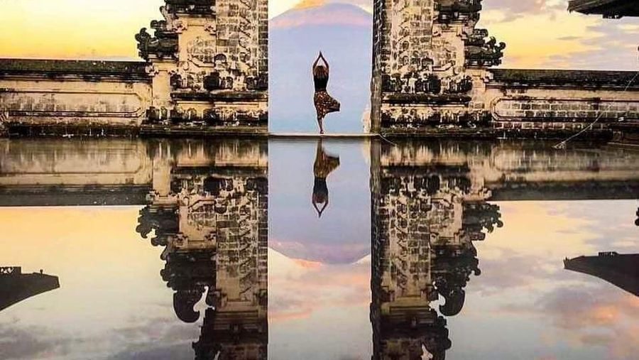 Turis asing merasa kecewa karena lokasi foto yang tak seindah diposting para selebgram, ternyata teknik ilusi semata 