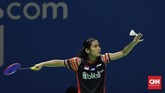 Langkah tunggal putri Indonesia Gregoria Mariska Tunjung di Indonesia Open 2019 terhenti di babak kedua usai kalah dari unggulan ketujuh asal Thailand, Ratchanok Intanon, 21-13, 19-21, 15-21. (CNN Indonesia/Adhi Wicaksono)