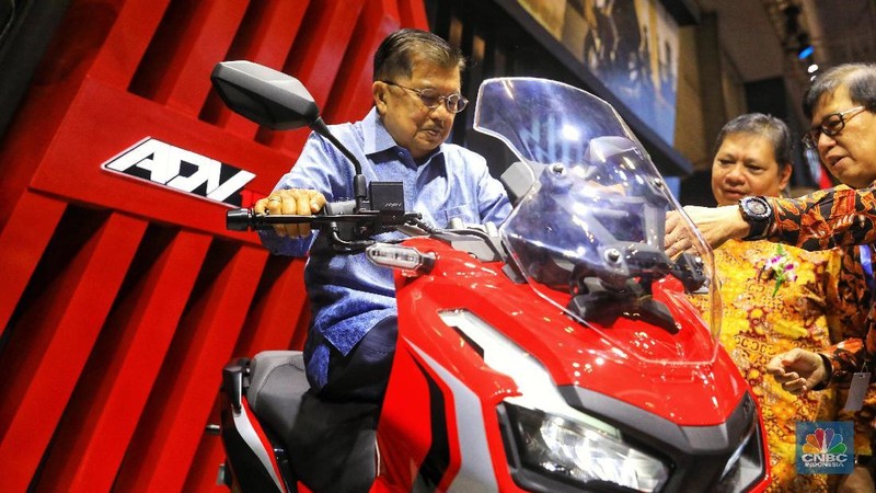 Rencananya AHM akan meluncurkan Honda ADV 150 Kamis malam di GIIAS 2019.