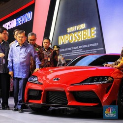 Banyak Mobil Listrik Mejeng di GIIAS, Memang RI Sudah Siap?