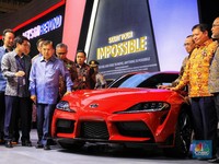 Banyak Mobil Listrik Mejeng di GIIAS, Memang RI Sudah Siap?