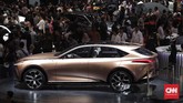 Pameran otomotif Gaikindo Indonesia International Auto Show (GIIAS) 2019 dibuka oleh Wakil Presiden Jusuf Kalla, Kamis (18/7). (CNNIndonesia/Safir Makki)