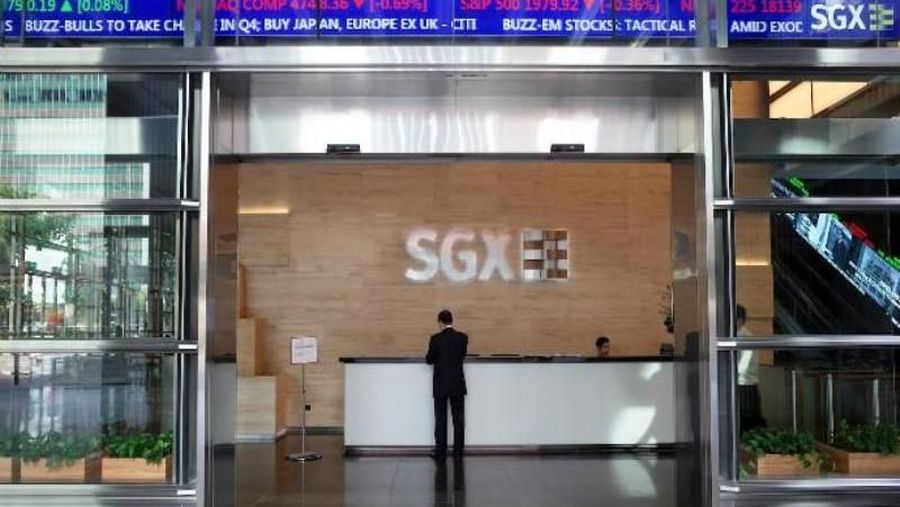 Indeks Straits Times dibuka melemah 0,18% ke level 3.085,03 poi